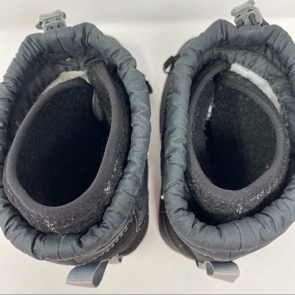 Sold North Face boots - Picture 5 of 10